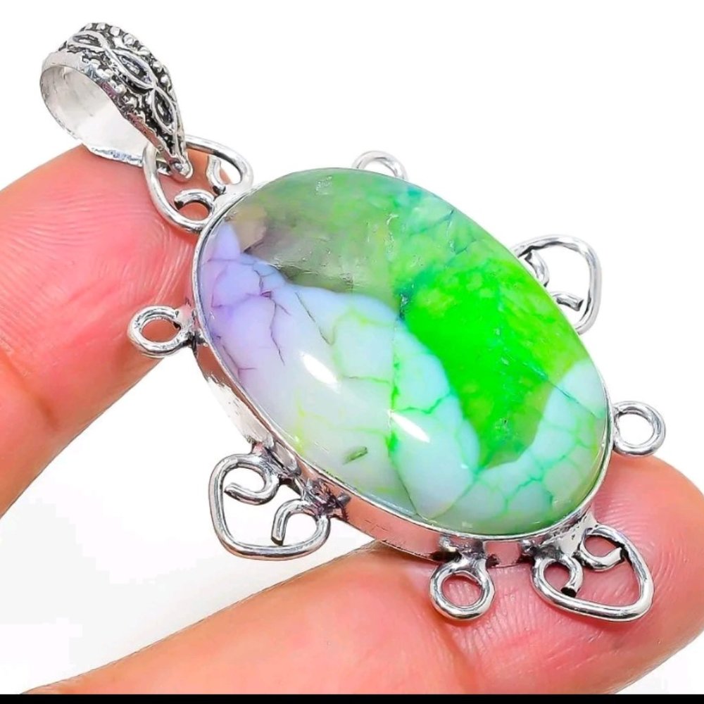 NWT Natural Green Rainbow Solar Quartz Gemstone 925 Sterling Silver Pendant